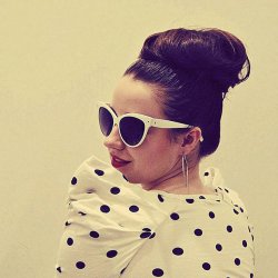 $featuredAuthor->name