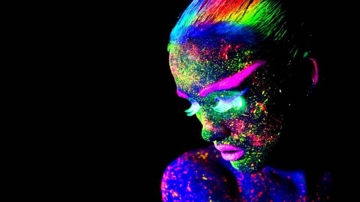 Blacklight paint